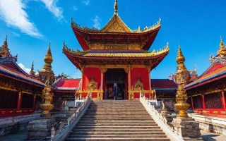 【寺庙旅游之歌,关于寺庙的歌词】