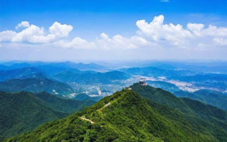 【各地名山介绍,各地名山在哪里】