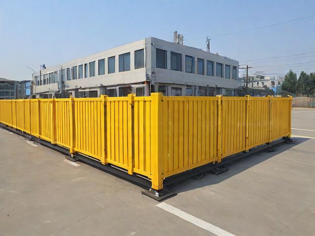 〖潍坊高速公路隔离栏安装_高速路隔离栏价格〗