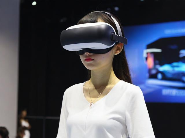 〖上海vr游戏展会_上海好玩的vr体验馆〗