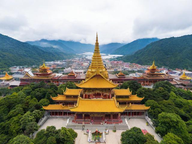 〖南寺庙风景_南寺附近最近的旅游区还有哪些〗