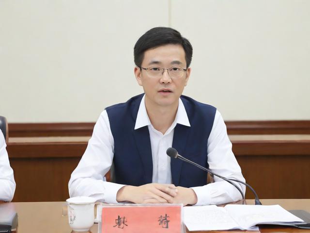 〖中公教育初中老师·中公教育教师〗