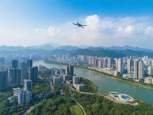 〖广州到内江机票_广州到内江自驾游怎么走〗